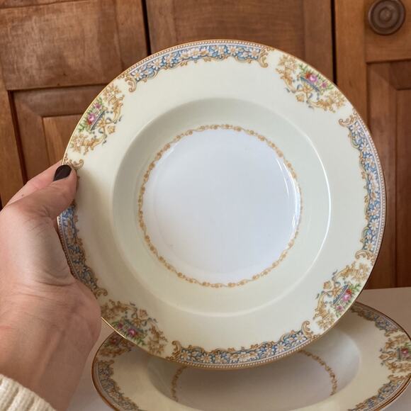 Vintage Noritake Pattern RO2 Soup Bowls, Set of 4 - Picture 3 of 12